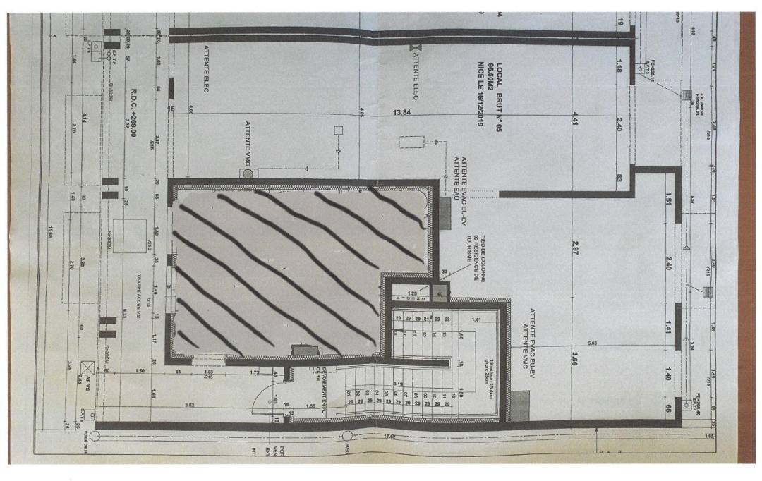 HCI IMMOBILIER : Local / Bureau | SAINT-ZACHARIE (83640) | 96 m2 | 215 000 € 