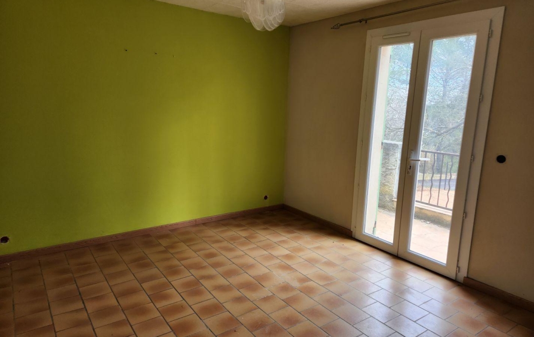 HCI IMMOBILIER : Appartement | SAINT-MAXIMIN-LA-SAINTE-BAUME (83470) | 123 m2 | 240 000 € 