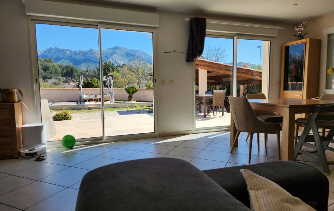 HCI IMMOBILIER : House | ROQUEVAIRE (13360) | 118 m2 | 530 000 € 