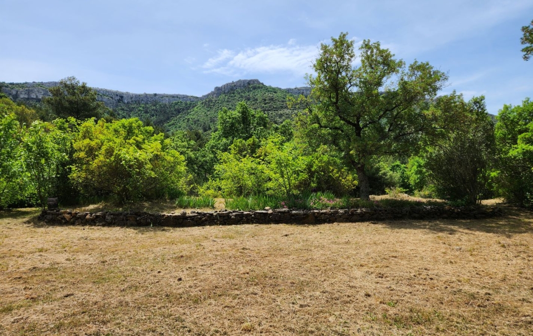 HCI IMMOBILIER : Immeuble | PLAN-D'AUPS-SAINTE-BAUME (83640) | 474 m2 | 423 000 € 
