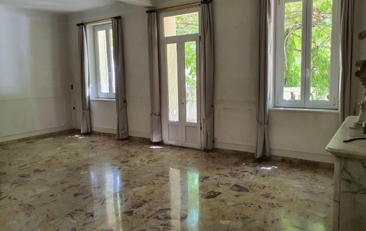 HCI IMMOBILIER : House | MARSEILLE (13004) | 258 m2 | 790 000 € 